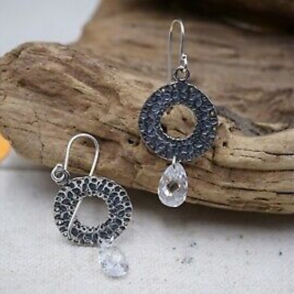 Silpada Jewelry - Rare W1520 Silpada Sterling silver hammered hoops